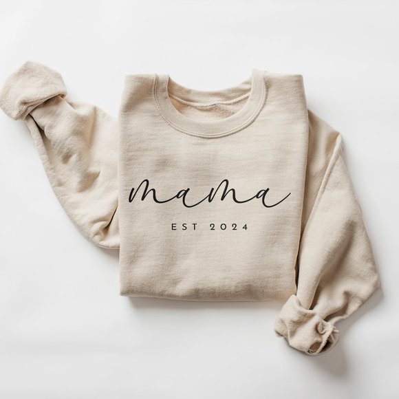 Aurlex Tees Tops - Mama Est 2024 - New Mom To Be Gift - Pregnancy Announcement Sand Sweatshirt